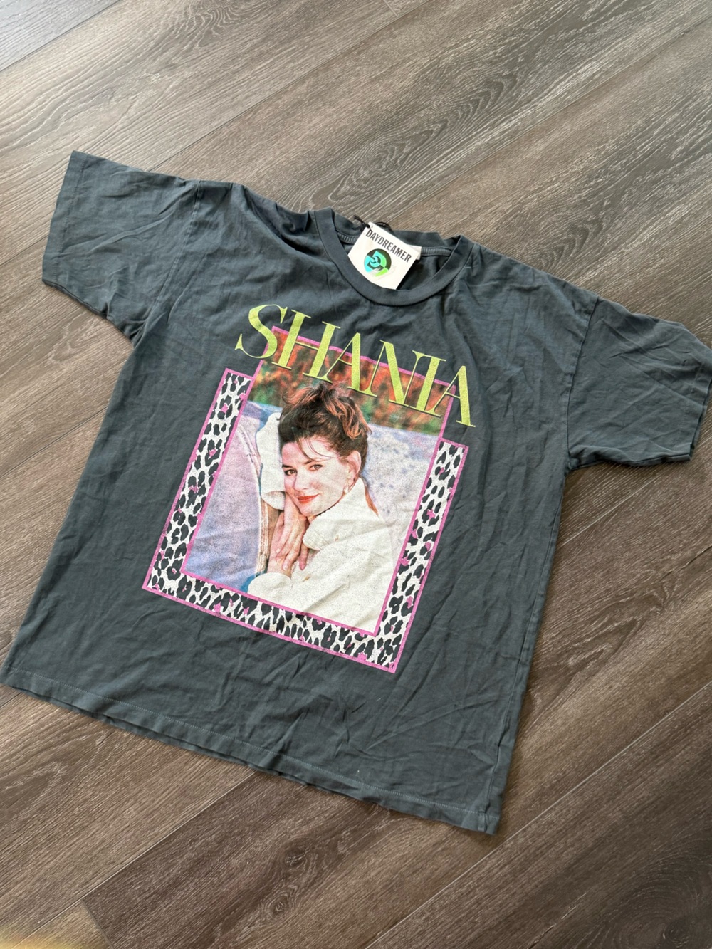 NWT Daydreamer Shania Twain “Lets go Girls” 
Merch Tee - Small